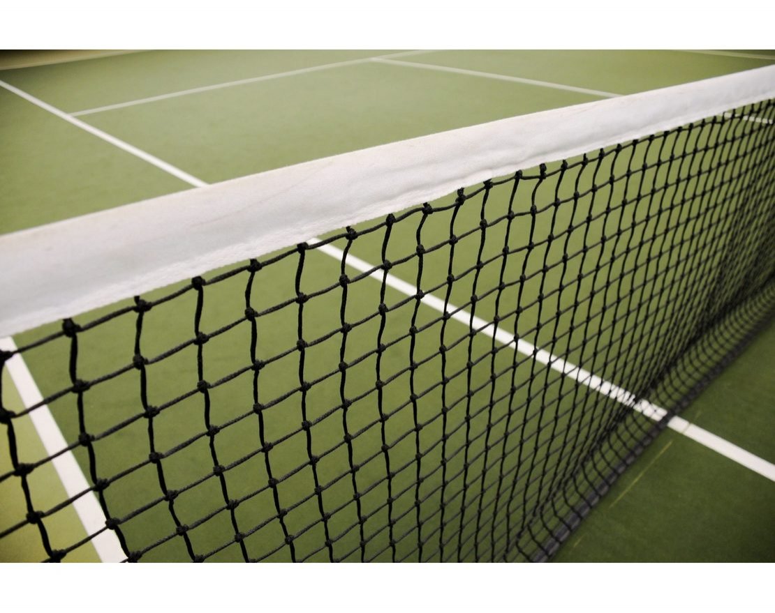 Сетка для большого тенниса 12,8х1,07 м, яч. 40х40 мм, оверлок с 4-х сторон, с тросом Ø 2,6
